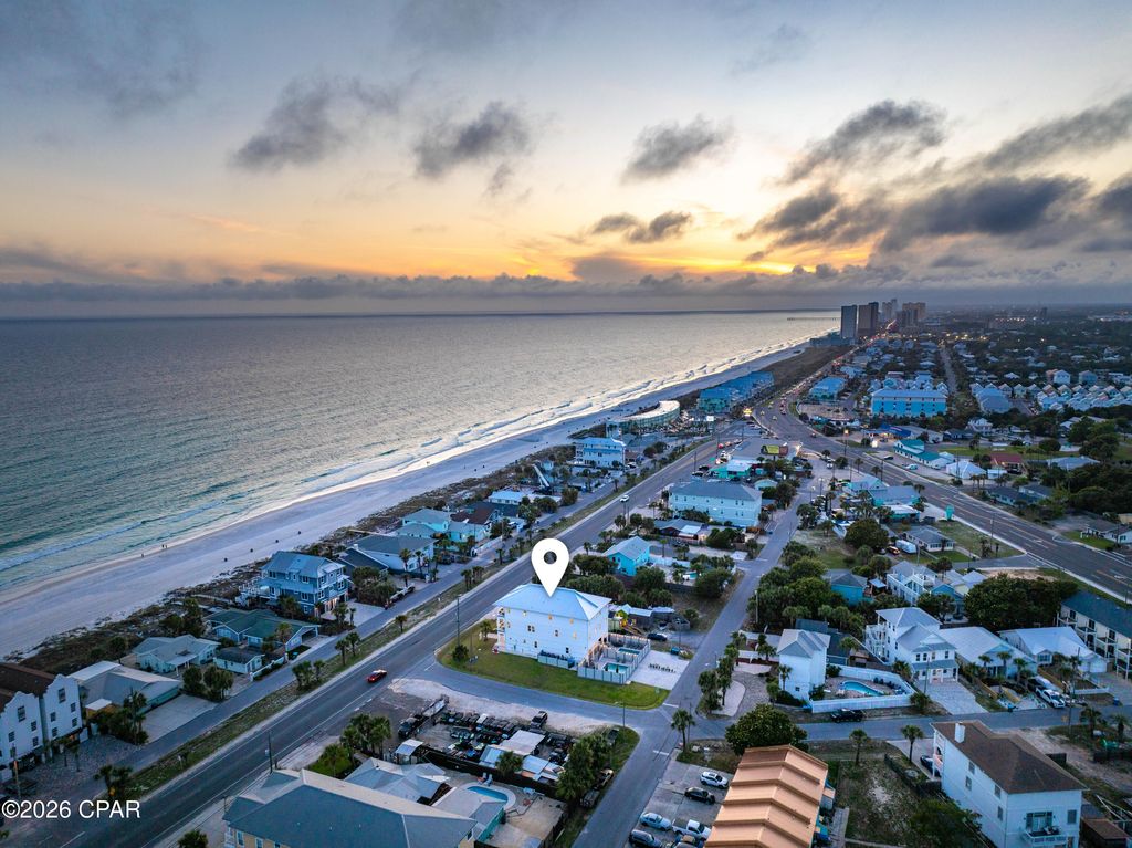 Image 8 of property listing at 13308 Front Beach Road, Panama City Beach, FL 32407