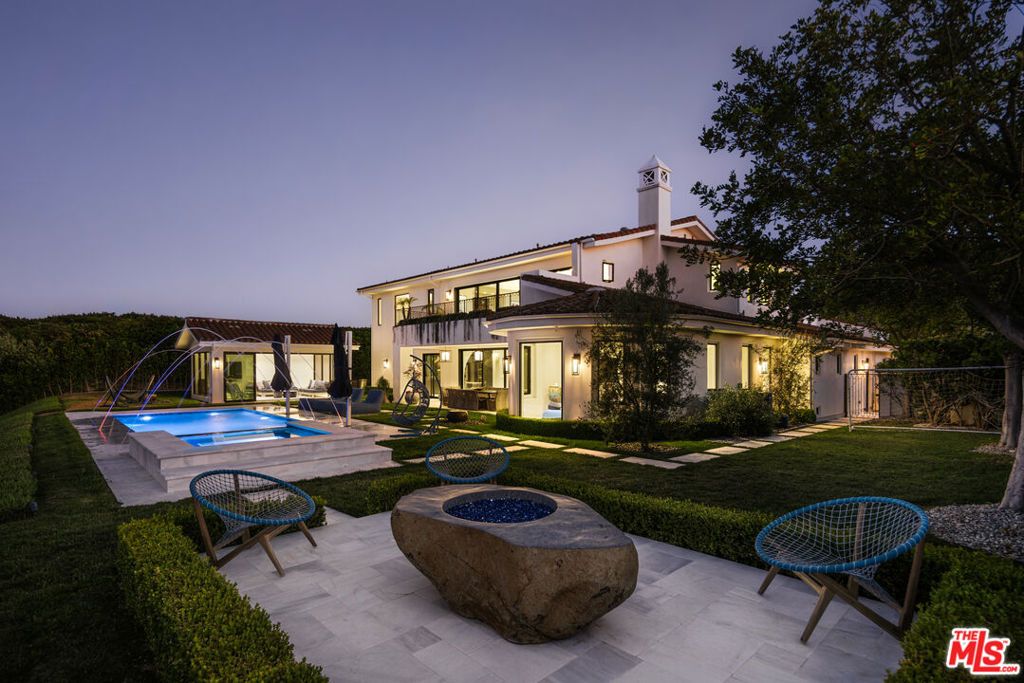 Image 41 of property listing at 25571 Prado De Azul, Calabasas, CA 91302