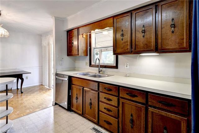 129 Mirror Lake DR, Williamsburg, VA 23188