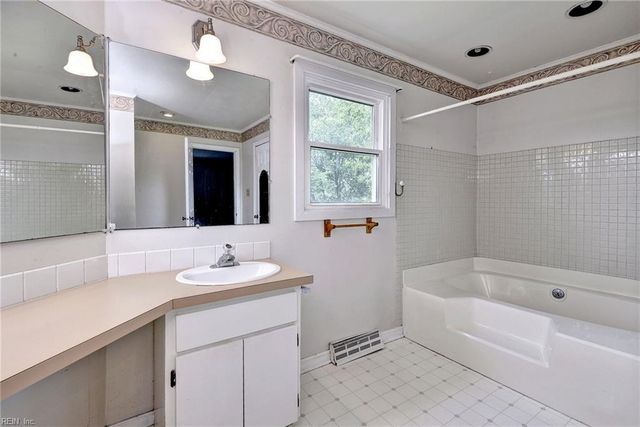 129 Mirror Lake DR, Williamsburg, VA 23188