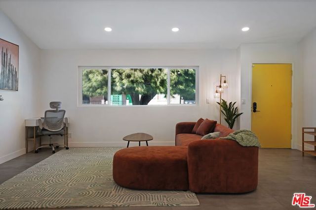 3841 E Camino Parocela, Palm Springs, CA 92264