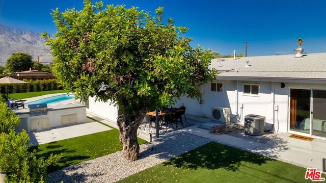 3841 E Camino Parocela, Palm Springs, CA 92264
