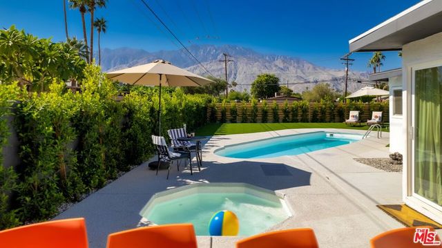 3841 E Camino Parocela, Palm Springs, CA 92264