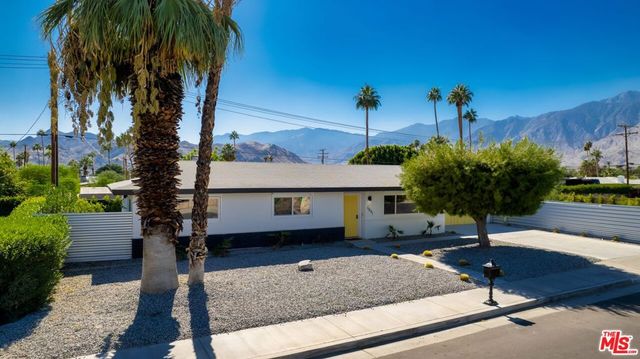 3841 E Camino Parocela, Palm Springs, CA 92264