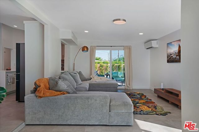 3841 E Camino Parocela, Palm Springs, CA 92264