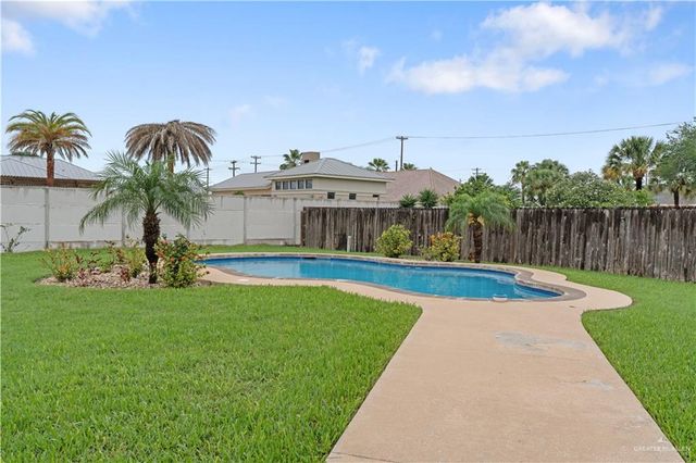 2905 Las Cruces Drive, Edinburg, TX 78539