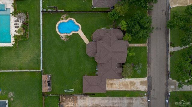 2905 Las Cruces Drive, Edinburg, TX 78539