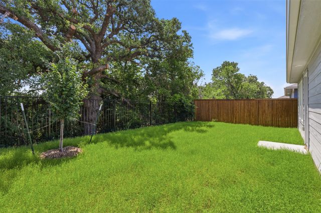 3040 Campeiro Avenue, Providence Village, TX 76227