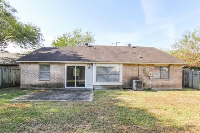 22730 Millgate Drive, Spring, TX 77373