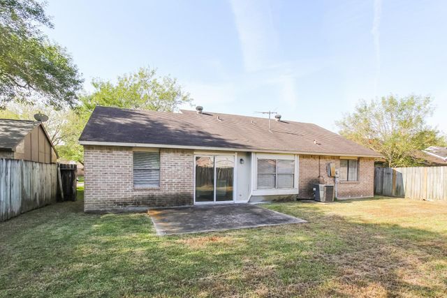 22730 Millgate Drive, Spring, TX 77373