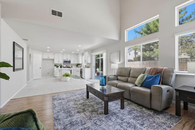 2350 Winterrush Ln, Lincoln, CA 95648