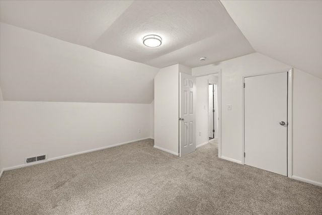 1088 Middleboro Ave, Taunton, MA 02718
