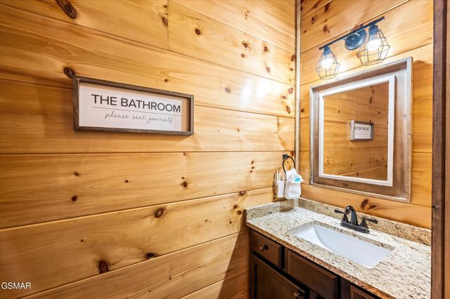 2243 Wingspan Drive, Sevierville, TN 37876