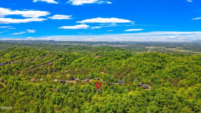 2243 Wingspan Drive, Sevierville, TN 37876