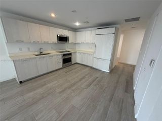 55 SW 9th Street 2410, Miami, FL 33130