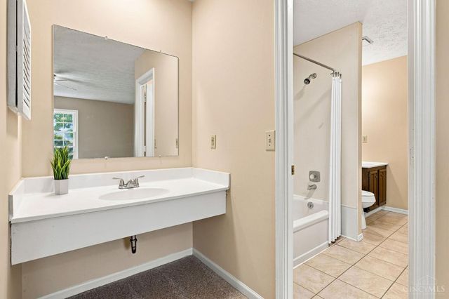 10935 Brookgreen Court, Sycamore Twp, OH 45242