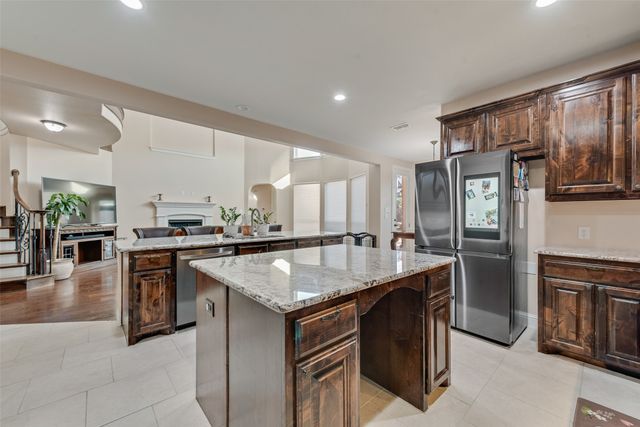 4003 Mescalero Court, Mansfield, TX 76063