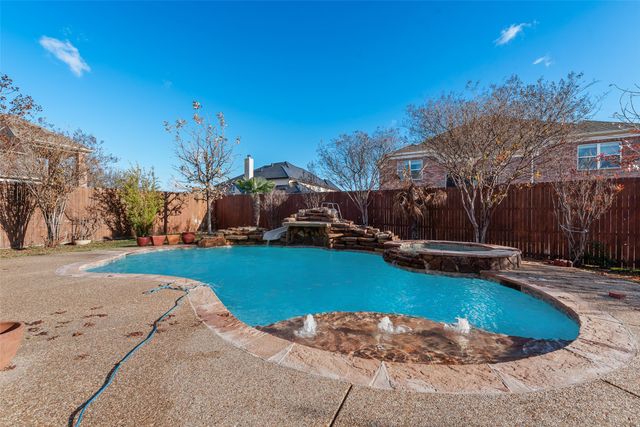 4003 Mescalero Court, Mansfield, TX 76063