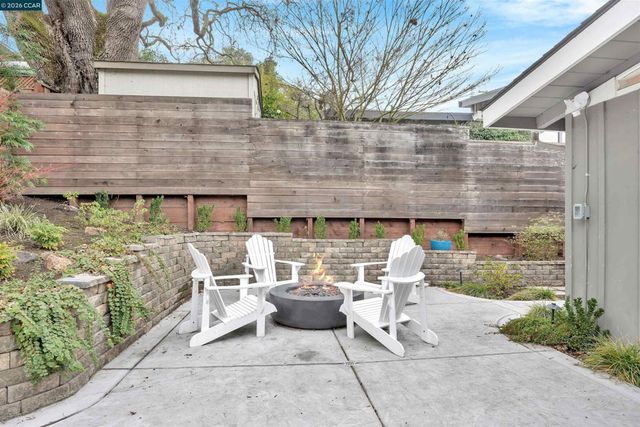 10 Vista Hermosa, Walnut Creek, CA 94597