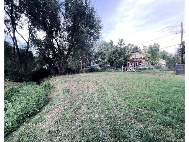 2830 S Emerson St, Englewood, CO 80113