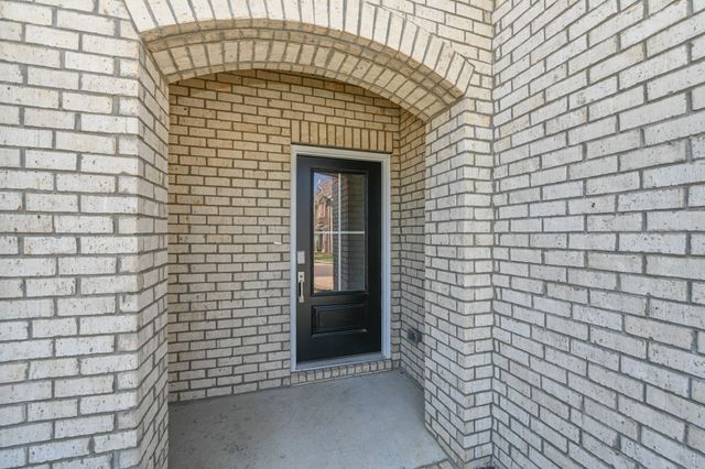 124 Fister Dr, Lebanon, TN 37090