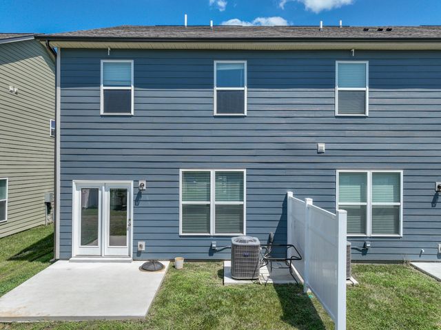 124 Fister Dr, Lebanon, TN 37090