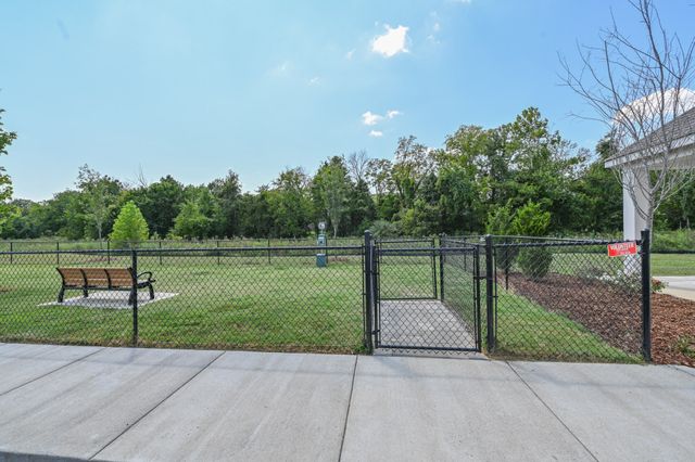 124 Fister Dr, Lebanon, TN 37090