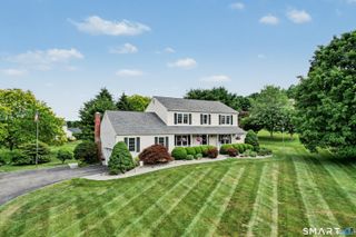 42 Country Farm Lane, New Milford, CT 06776