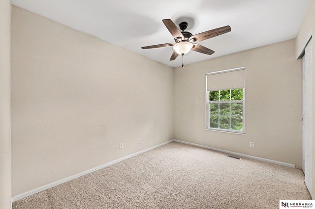 19502 U Street, Omaha, NE 68135