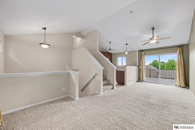 19502 U Street, Omaha, NE 68135