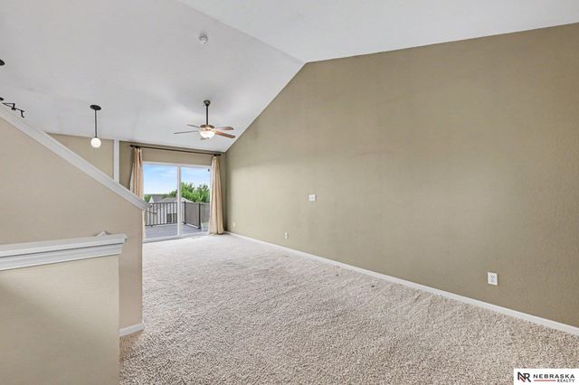 19502 U Street, Omaha, NE 68135