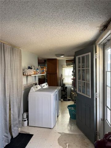 104 Miami Street, Burlington, KS 66093