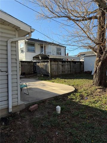 104 Miami Street, Burlington, KS 66093