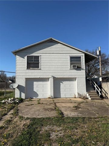 104 Miami Street, Burlington, KS 66093