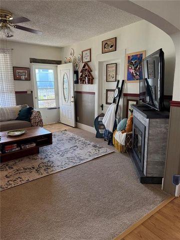 104 Miami Street, Burlington, KS 66093