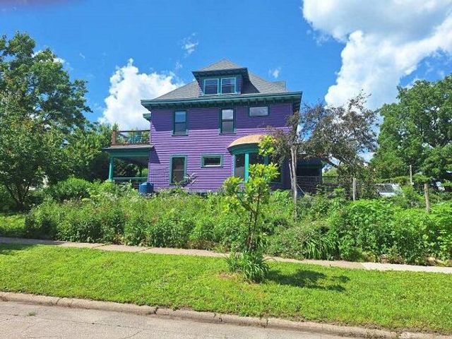 231 S Rusk AVENUE, Viroqua, WI 54665