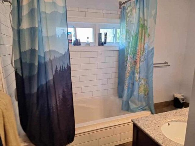 231 S Rusk AVENUE, Viroqua, WI 54665