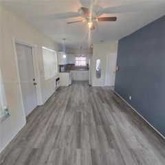 108 SE 10th Ave Rear, Pompano Beach, FL 33060