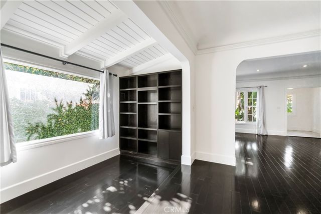 432 S Orange Drive, Los Angeles, CA 90036