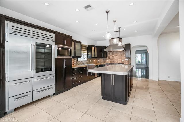 432 S Orange Drive, Los Angeles, CA 90036