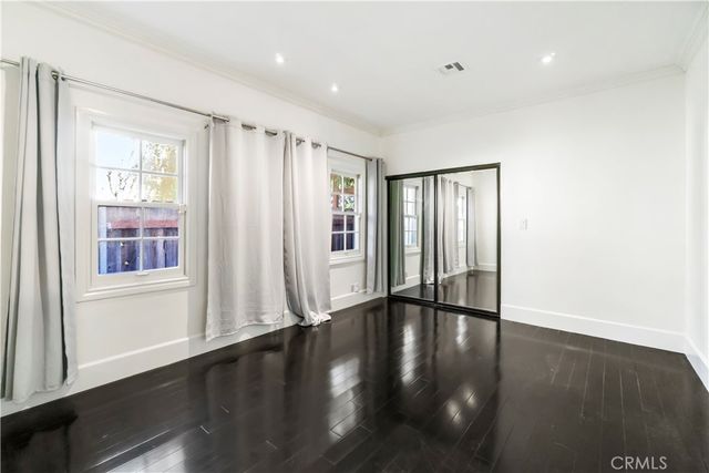 432 S Orange Drive, Los Angeles, CA 90036