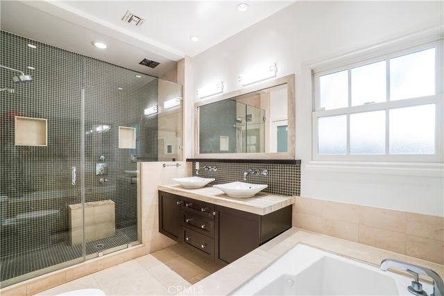 432 S Orange Drive, Los Angeles, CA 90036
