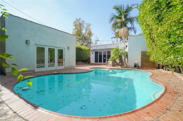 432 S Orange Drive, Los Angeles, CA 90036