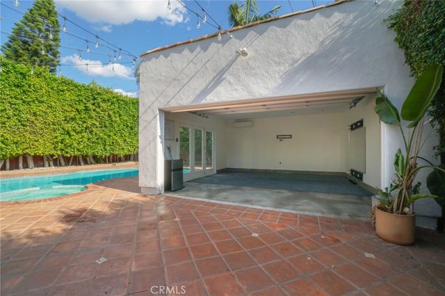 432 S Orange Drive, Los Angeles, CA 90036