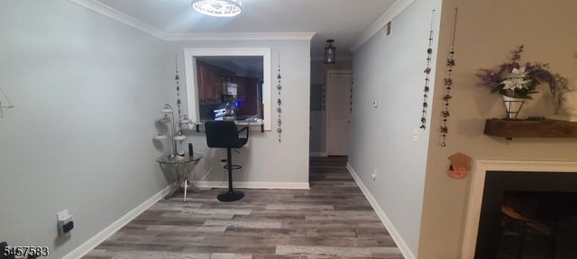 323 Gill Ln, Woodbridge Twp., NJ 08830