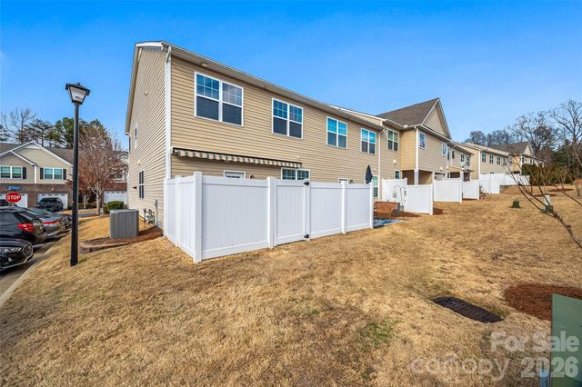 7026 Woodsbay Lane, Rock Hill, SC 29732