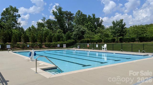 7026 Woodsbay Lane, Rock Hill, SC 29732