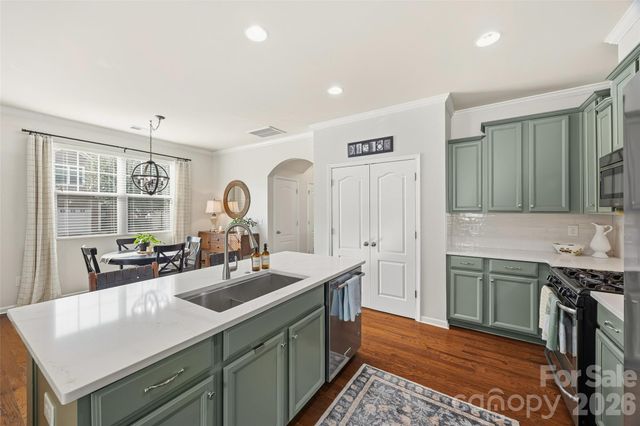 7026 Woodsbay Lane, Rock Hill, SC 29732