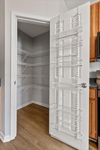 5652 Platinum Drive, Grove City, OH 43123