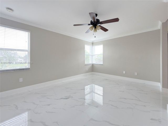 199 NW 152nd Avenue, Pembroke Pines, FL 33028